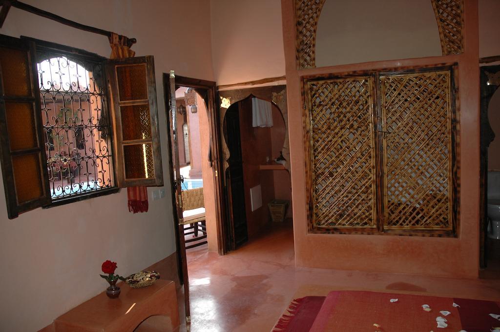 فندق Riad Souiguia Ouled Jelal المظهر الخارجي الصورة